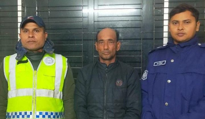 কমলগঞ্জে ভাবিকে কুপিয়ে হত্যার ঘটনায় দেবর গ্রেফতার