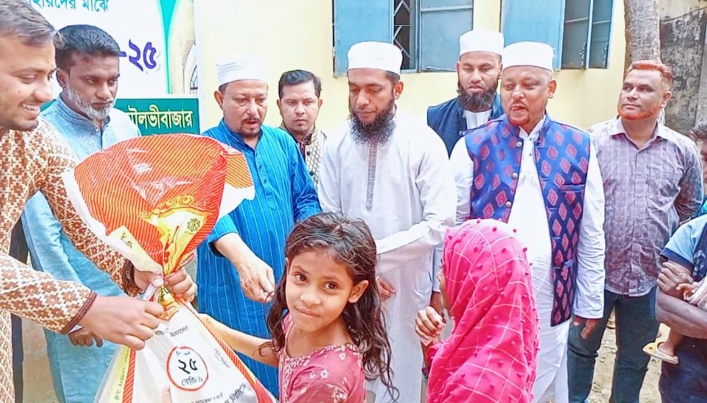 শাহজালাল ওয়েলফেয়ার ফাউন্ডেশনের খাদ্য সামগ্রী বিতরণ