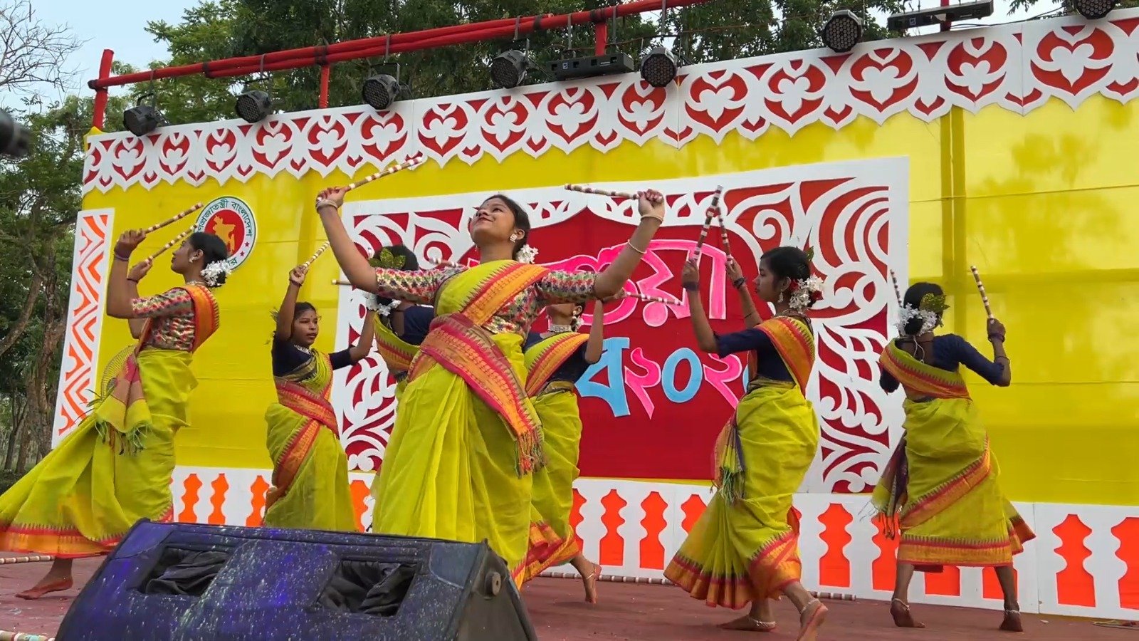 ফাগুয়া উৎসবই চা জনগোষ্ঠির আনন্দের একদিন 