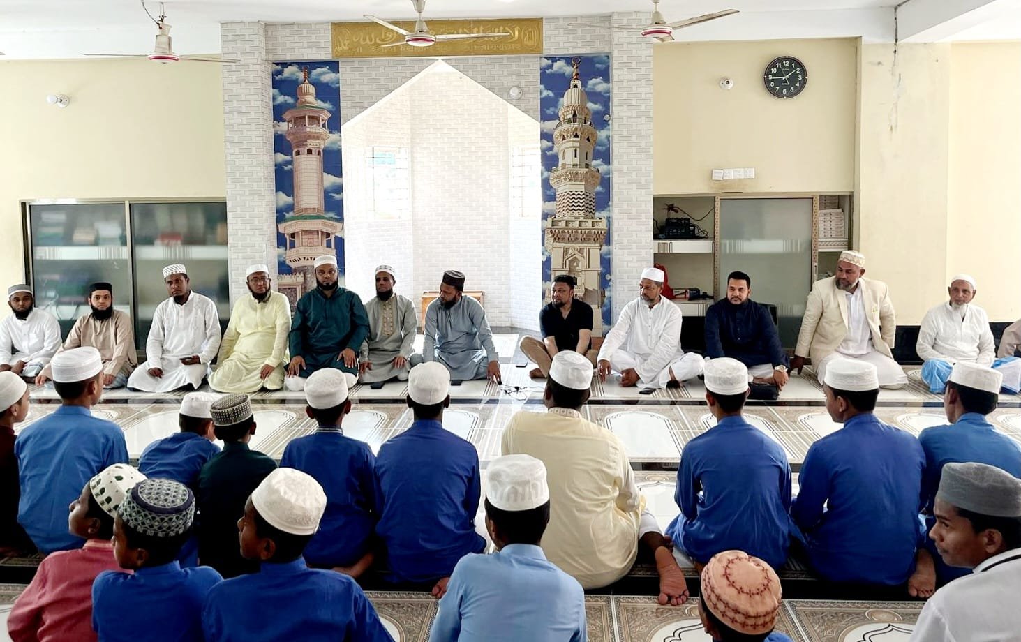 সিরাজাম মুনিরা বার্মিংহাম, ইউকের পরিচালক মাহবুব চৌধুরীর সাথে সৌজন্য সাক্ষাৎ