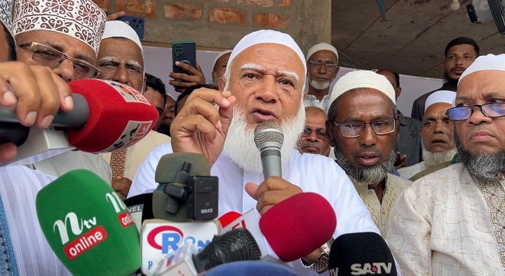 আগামীর রাজনীতি যেন ফ্যাসিবাদের জন্ম না দেয়: জামায়াত আমির ডা: শফিকুর রহমান