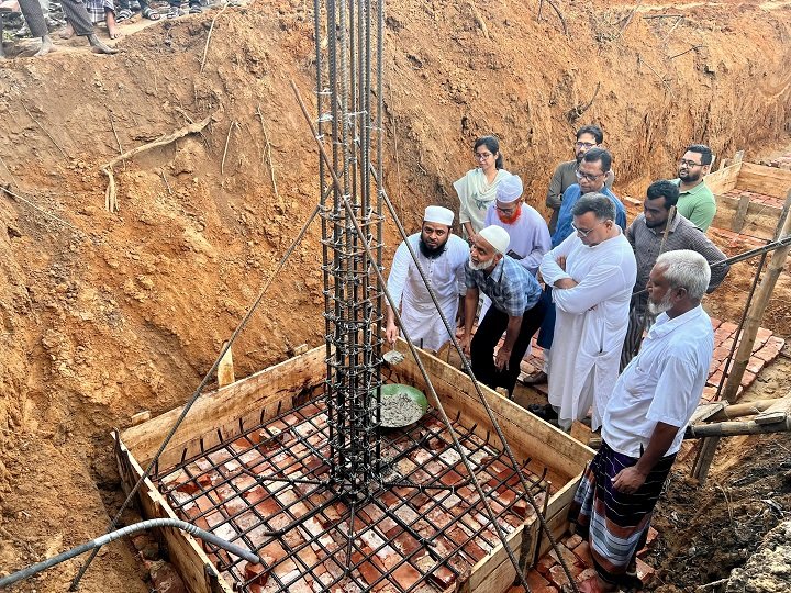 মৌলভীবাজার কালেক্টরেট স্কুলে পাঁচতলা ভবনের ভিত্তিপ্রস্তর স্থাপন