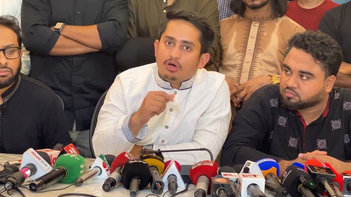 চাপের কারণে এনসিপিকে শাপলা প্রতীক দিতে সাহস পাচ্ছে না নির্বাচন কমিশন: মৌলভীবাজারে সারজিস আলম