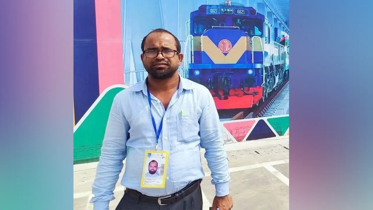 ট্রেন উদ্ধার শেষে ফেরার পথে প্রাণ হারালেন রেল প্রকৌশলী