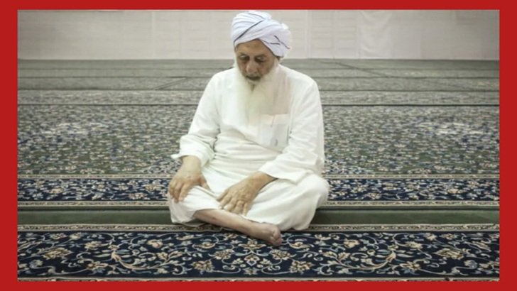 ৫০ বছর ধরে মসজিদে নববীতে কোরআন পড়ানো শিক্ষক আবদুল্লাহ হাজি মারা গেছেন