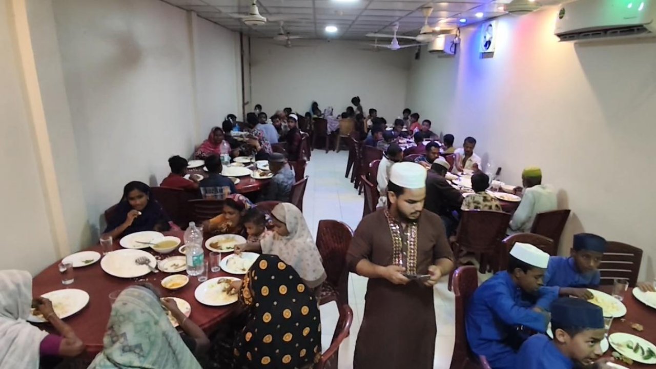 মৌলভীবাজারে পথশিশুদের নিয়ে ‘লাঞ্চ অ্যান্ড লার্নিং’ প্রোগ্রাম অনুষ্ঠিত