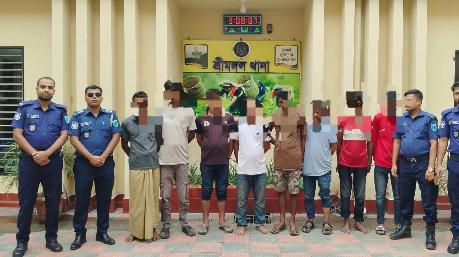 শ্রীমঙ্গলে ২২৫ পিস ইয়াবাসহ ৬ মাদক কারবারি গ্রেফতার, মোট আটক ৮