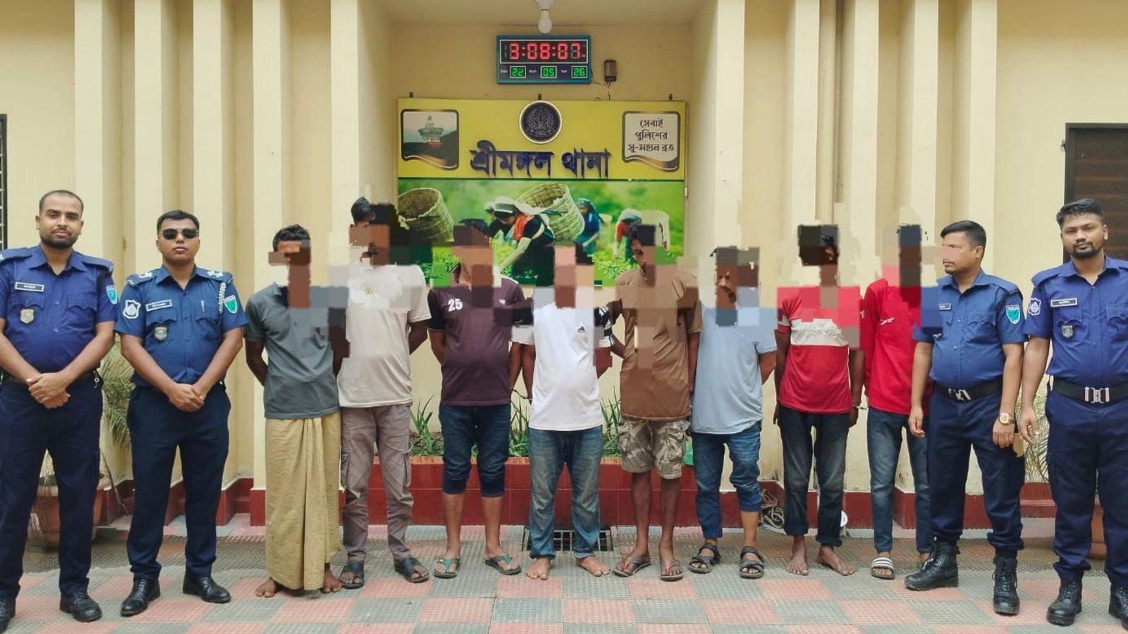 শ্রীমঙ্গলে ২২৫ পিস ইয়াবাসহ ৬ মাদক কারবারি গ্রেফতার, মোট আটক ৮