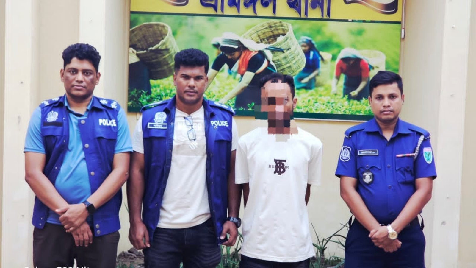 শ্রীমঙ্গলে শীর্ষ সন্ত্রাসী ‘চায়না রিপন’ গ্রেফতার, এলাকায় স্বস্তি ও আনন্দ