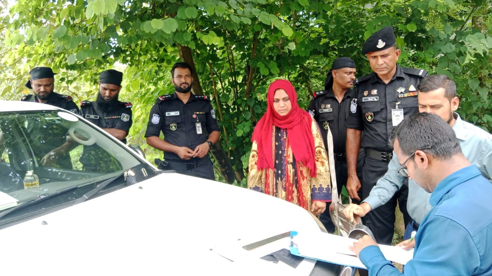 সিলেটে র‍্যাব-পরিবেশ অধিদপ্তরের যৌথ অভিযান, শব্দদূষণে ১১ গাড়ির মালিককে জরিমানা