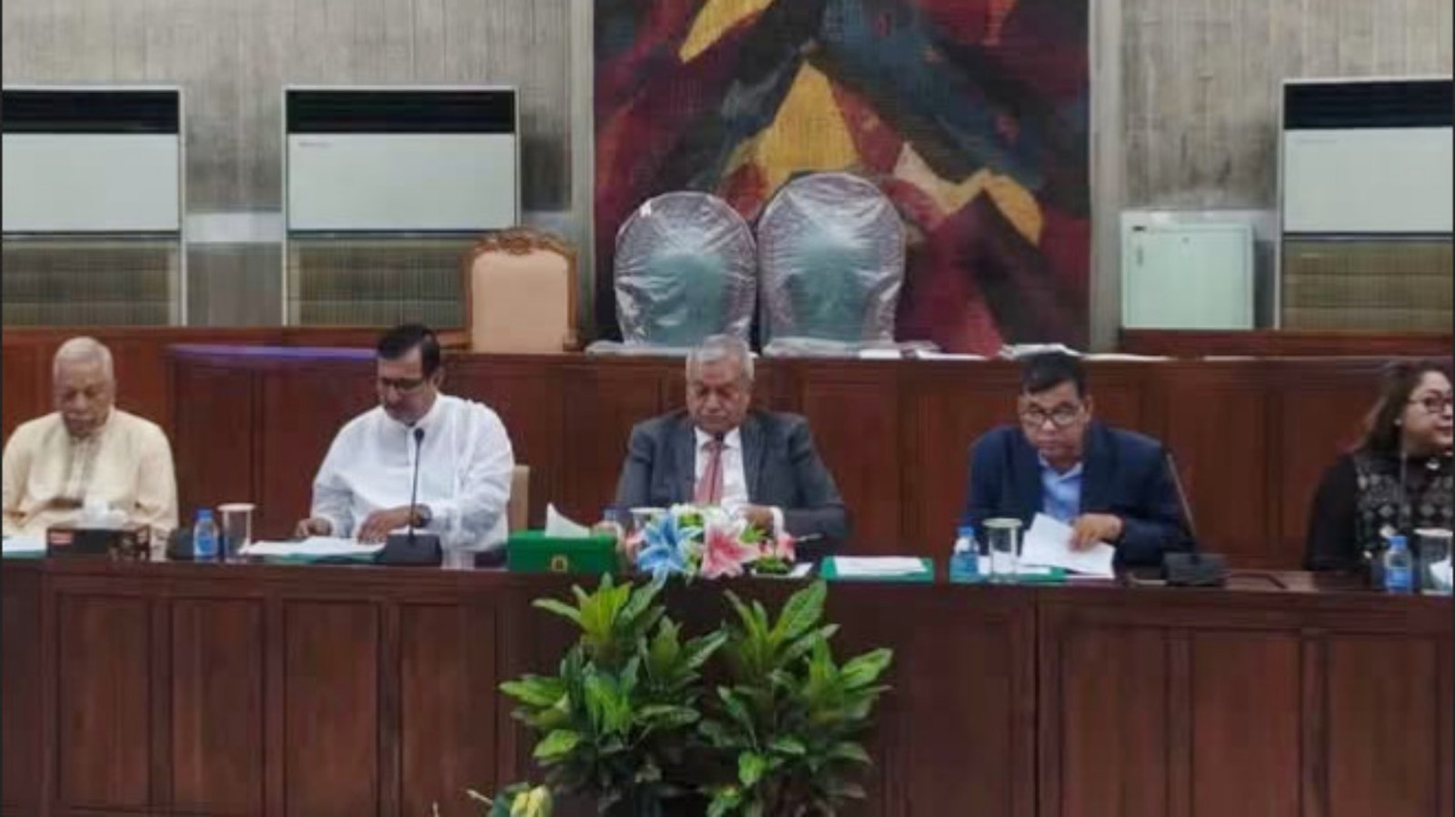 রেজিস্ট্রেশন দপ্তর ভূমি মন্ত্রণালয়ের অধীনে আনার উদ্যোগ