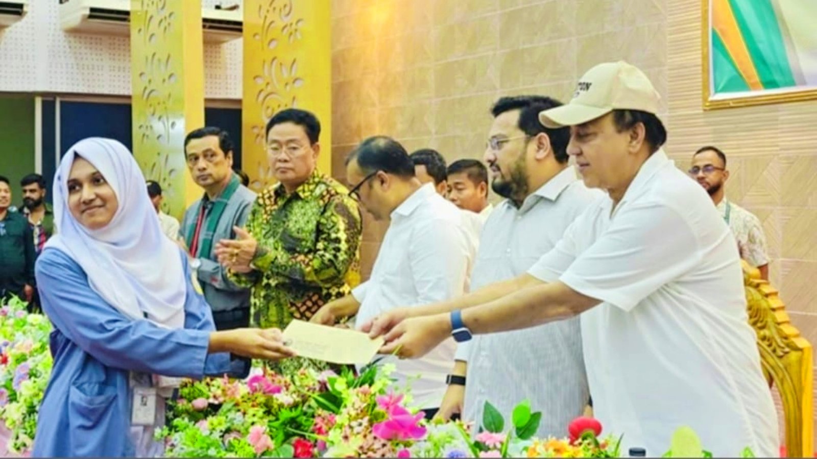 খাগড়াছড়িতে ৭৭৮ শিক্ষার্থী পেল ৯২ লাখ টাকার বৃত্তি