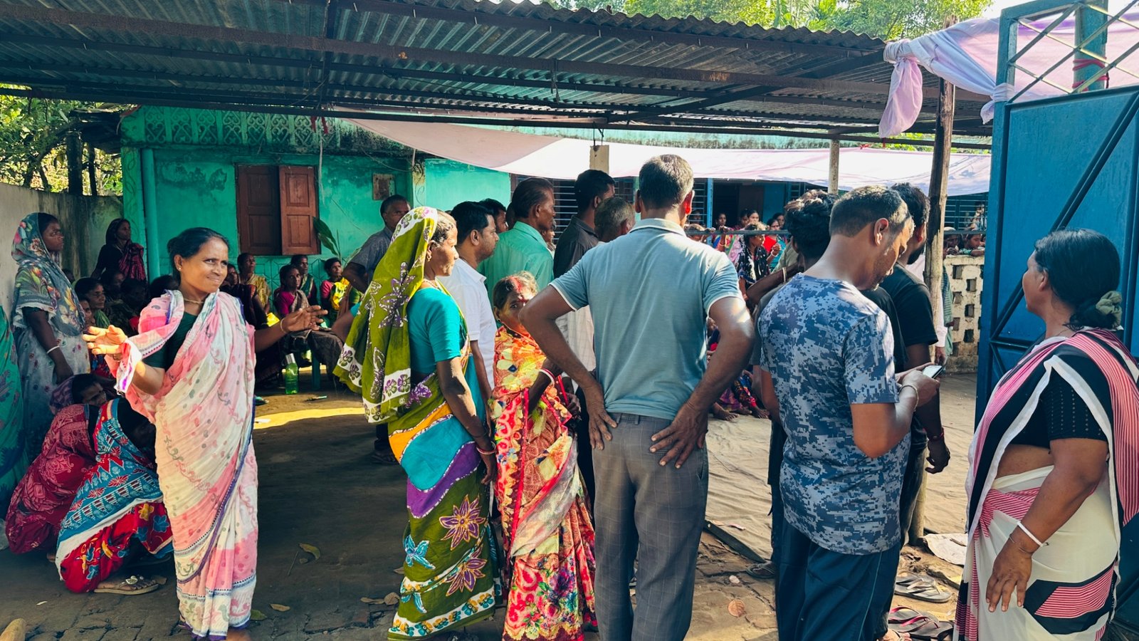 চা শ্রমিক ইউনিয়নের সভাপতি মাখন লাল কর্মকার আর নেই