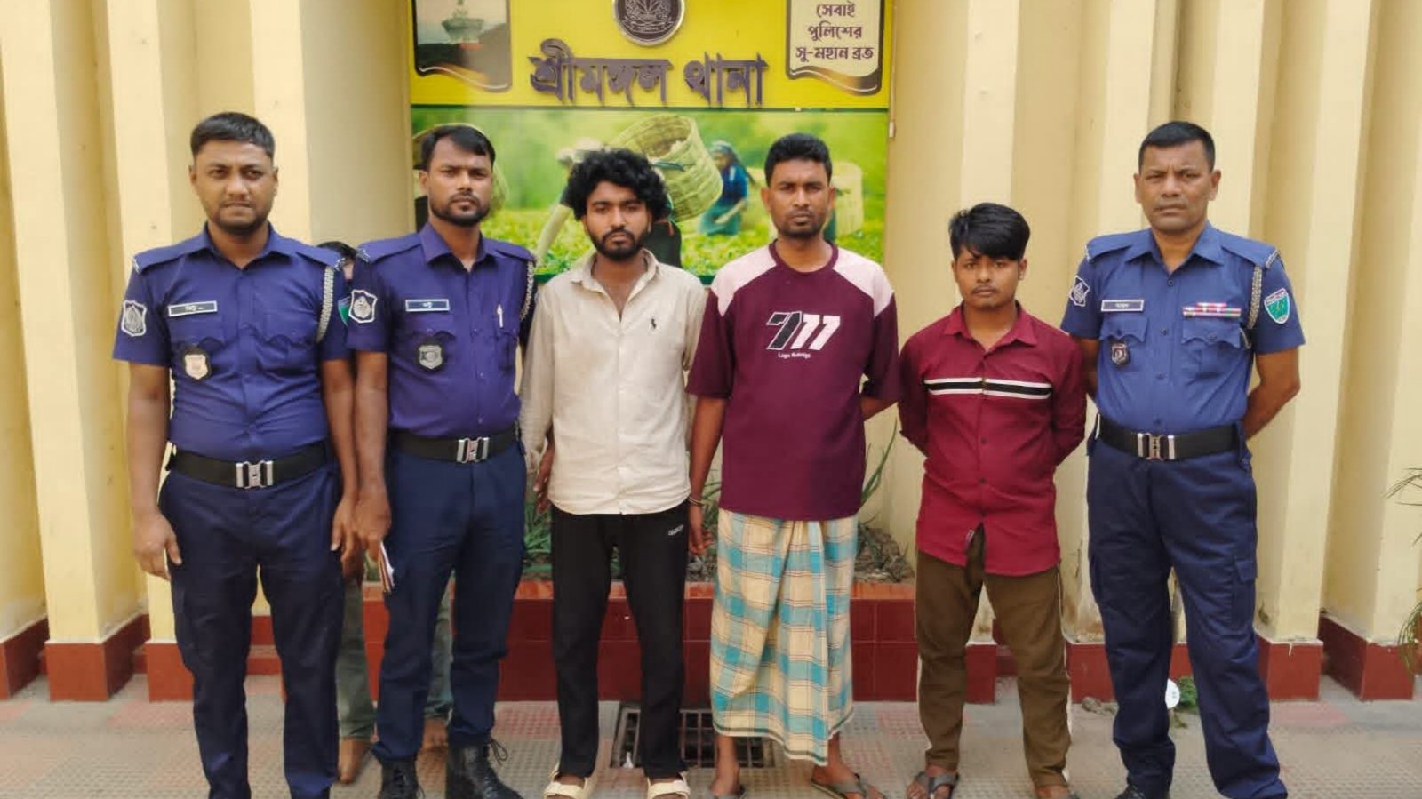 শ্রীমঙ্গলে কিশোরী অপহরণ ও গণধর্ষণের অভিযোগে গ্রেফতার ৩