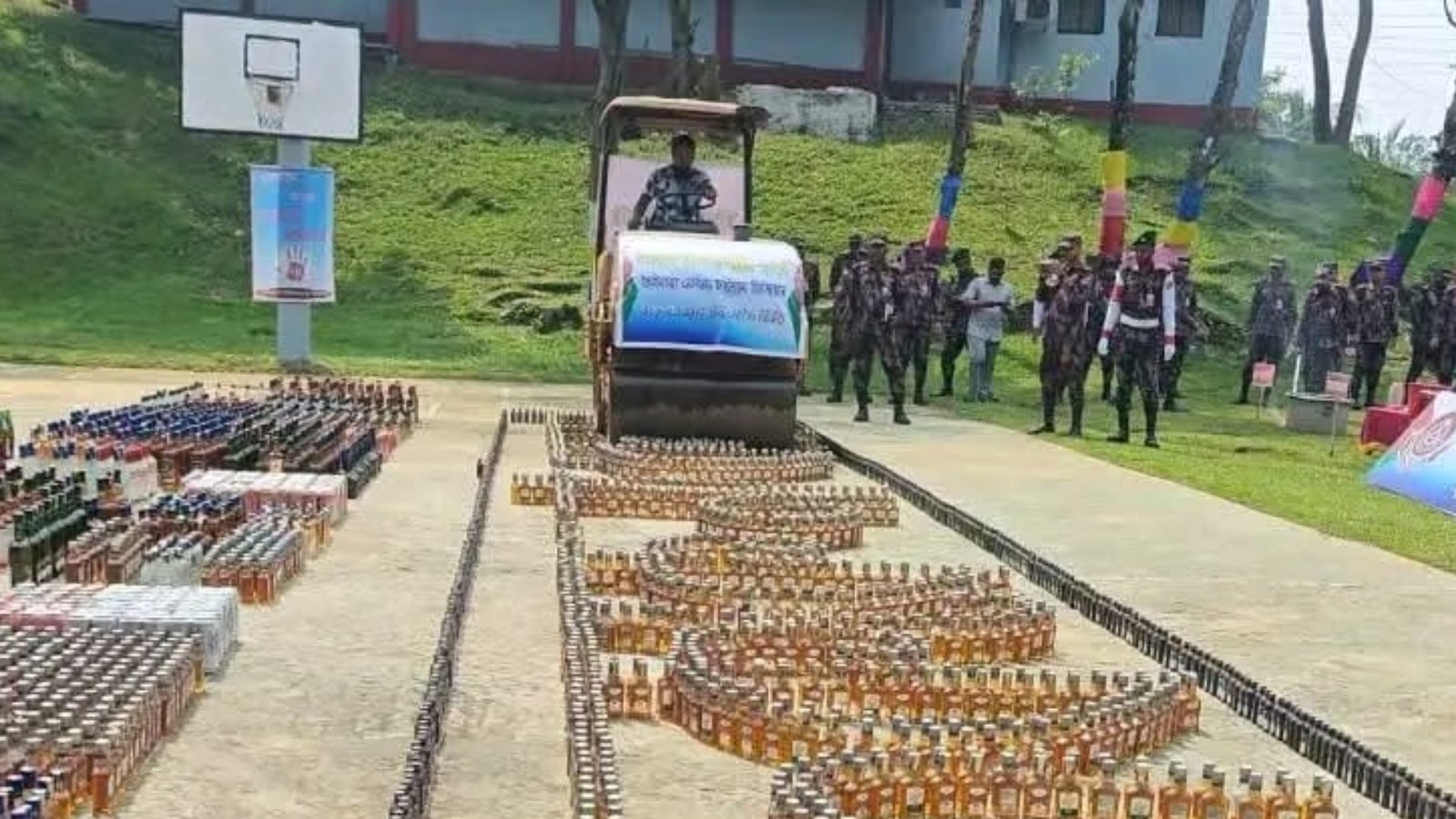 খাগড়াছড়িতে বিজিবির জব্দ করা ৩ কোটি টাকার মাদক ধ্বংস